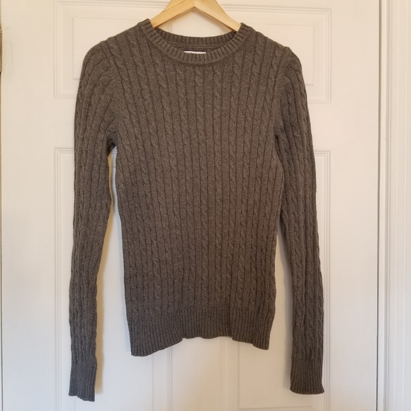 croft & barrow Sweaters - Croft & Barrow womens charcoal gray cableknit sweater. Size Small